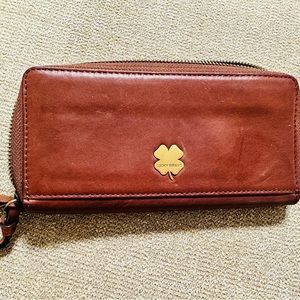 Lucky leather wallet